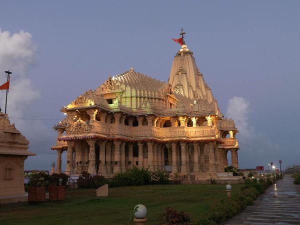 Le temple de Somnāth